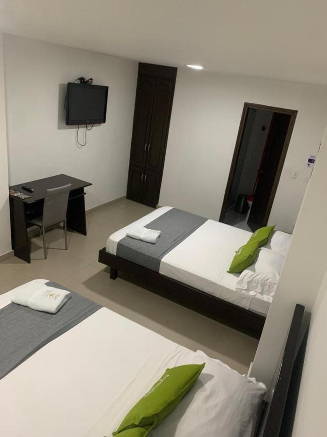 Hotel Castellon Plaza Pereira Ngoại thất bức ảnh